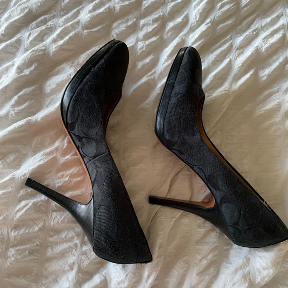 Coach black monogram high heels size 8 - Picture 9 of 16